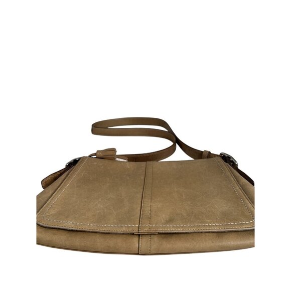 Coach Tan Leather Crossbody Bag With Adjustable Strap - Picture 2 of 16